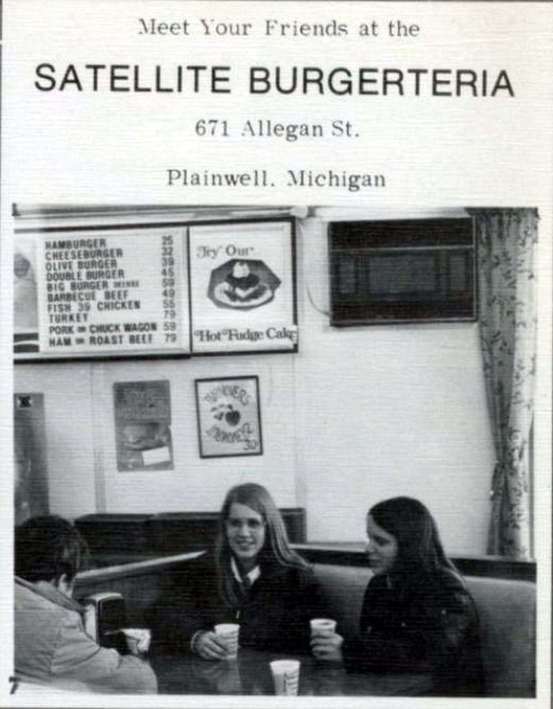 Satellite Burgerteria (Schwarzs Chuck Wagon, Charlies Chuck Wagon) - 1973 Ad (newer photo)